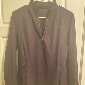 Run half zip lululemon top